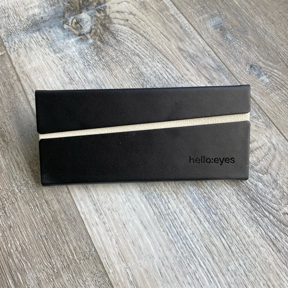 5/$20 Glass Case NEW Black with Felt Lining